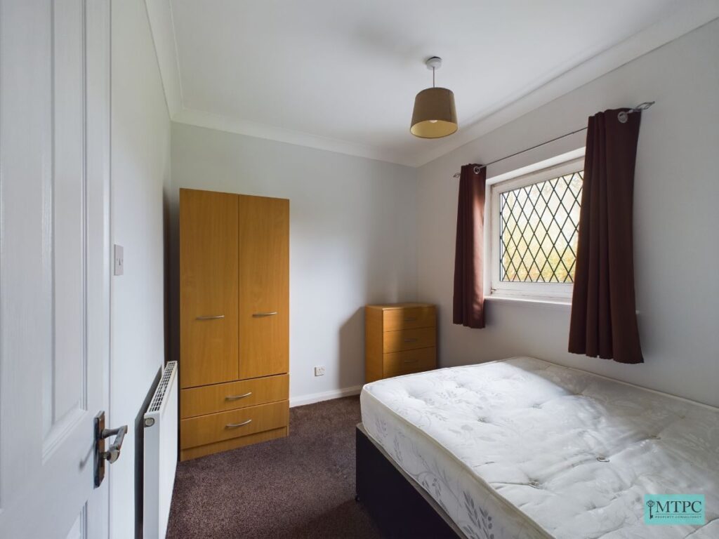 Room 1, Kingsway North, York